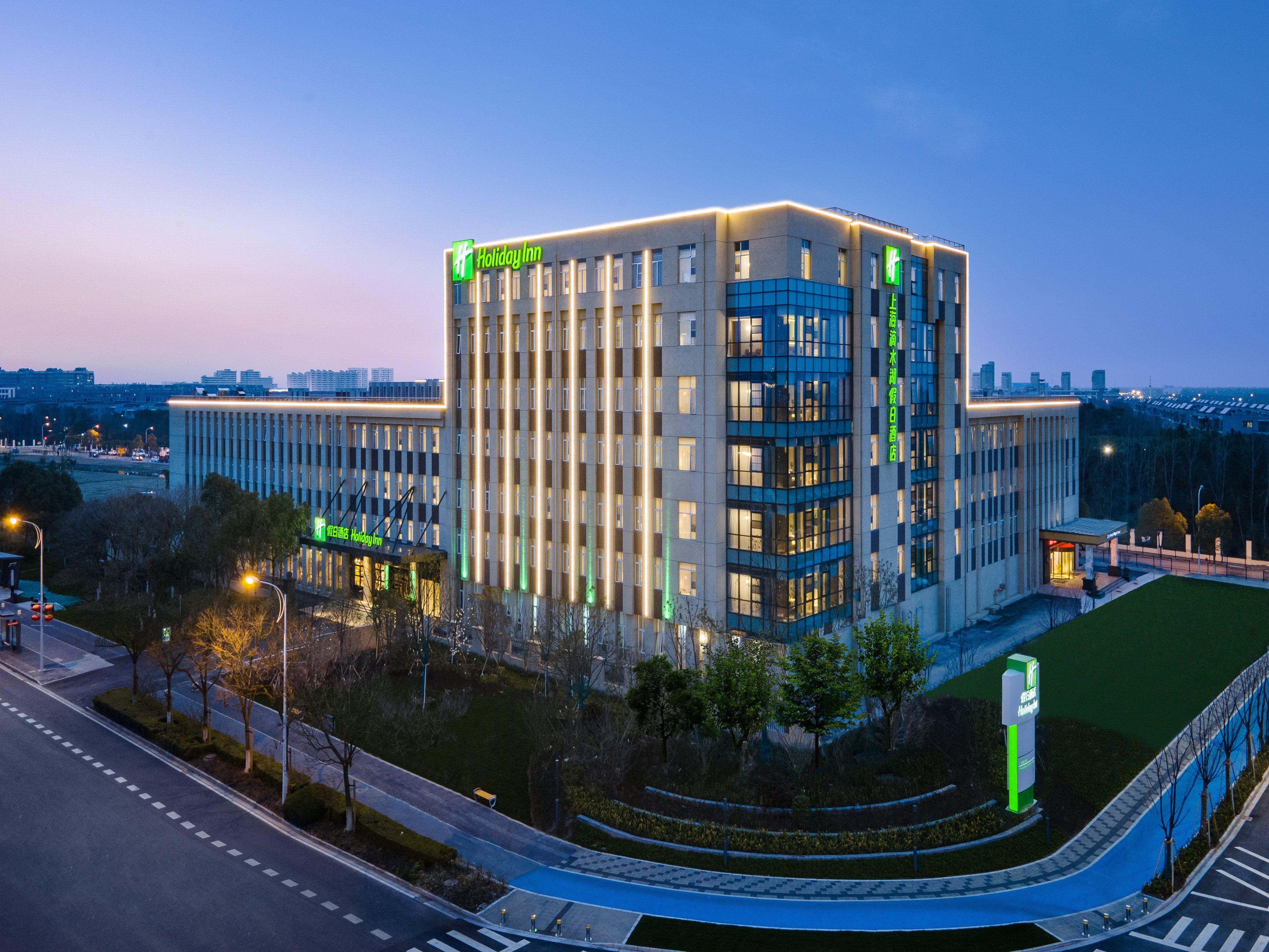 Holiday Inn Shanghai Dishui Lake By Ihg Nanhui Exterior photo